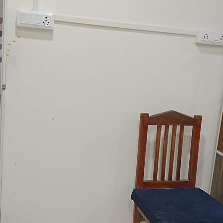 Shivanjali Bhakt Niwas 乌贾因 外观 照片